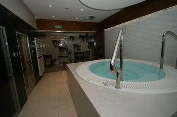Leilighet Irs Royal - Kwartal Kamienic Gdańsk
